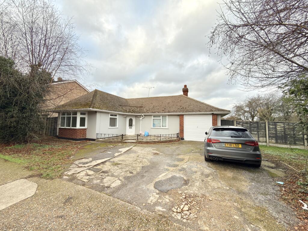 Main image of property: Labworth Road, Canvey Island, Essex, SS8