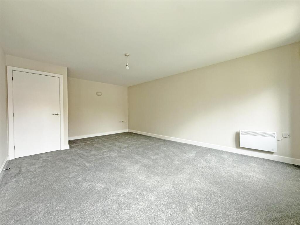 Copthorne Gate, Copthorne, Shrewsbury - View 4