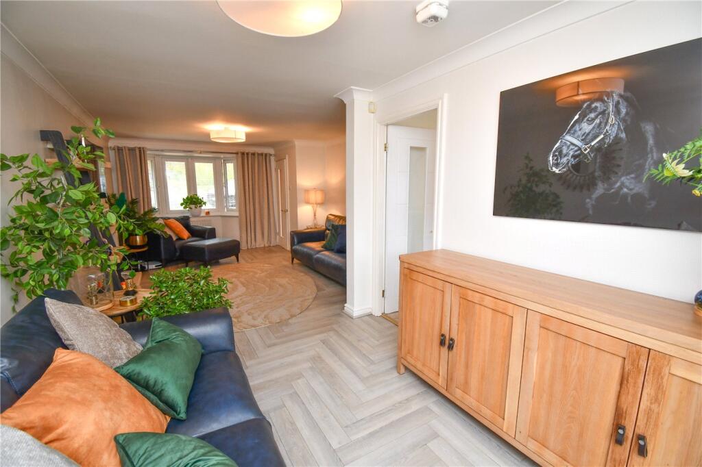 House in Ellesmere Port, The Coliseum - View 4