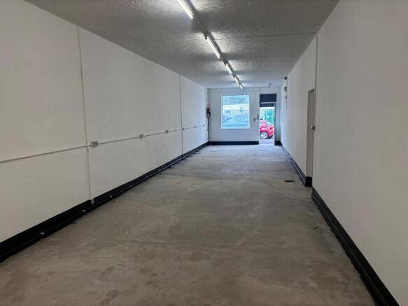 Photo 4. 5B Internal.