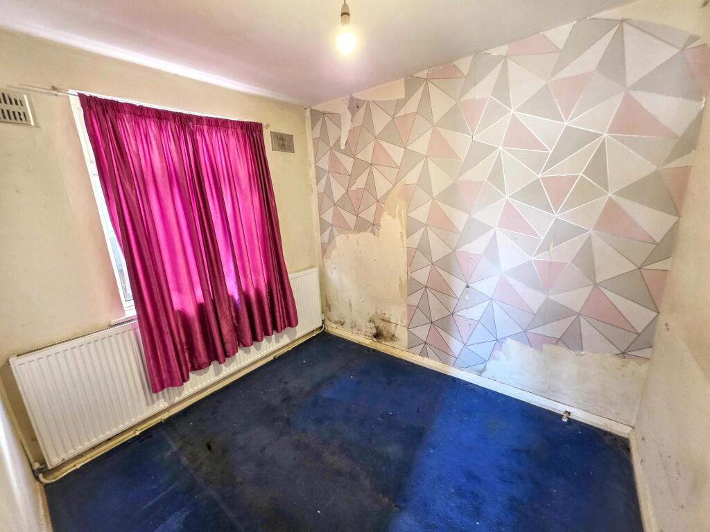 Apartment in Harrow - More