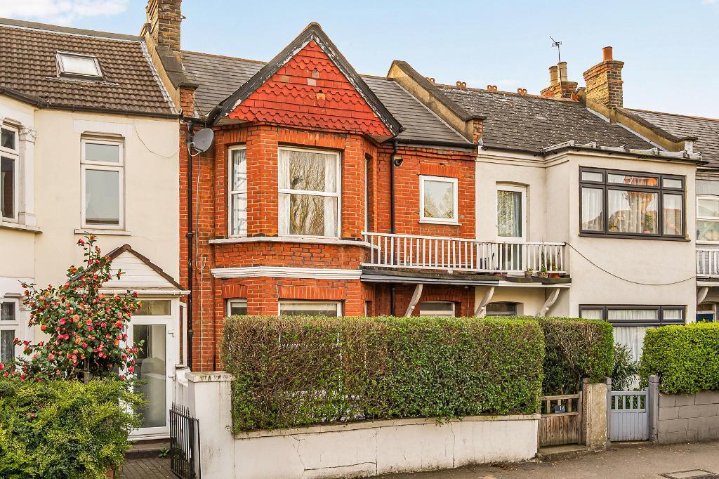 Main image of property: Greenford Avenue, Hanwell, London, W7 3QP