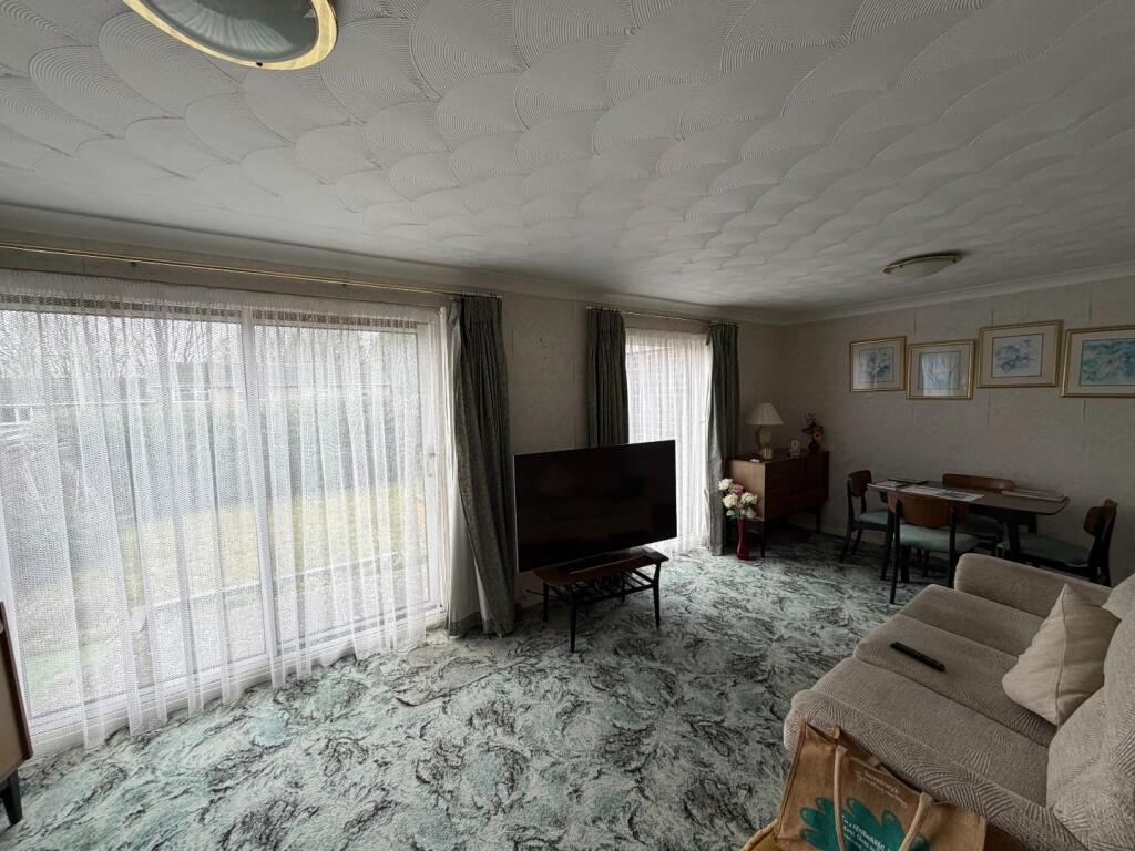 Vange Place, Haverhill photo 2