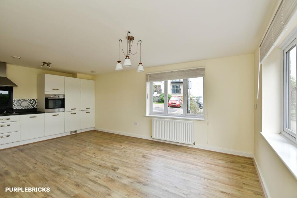 Apartment in Stoke-on-Trent - View 5
