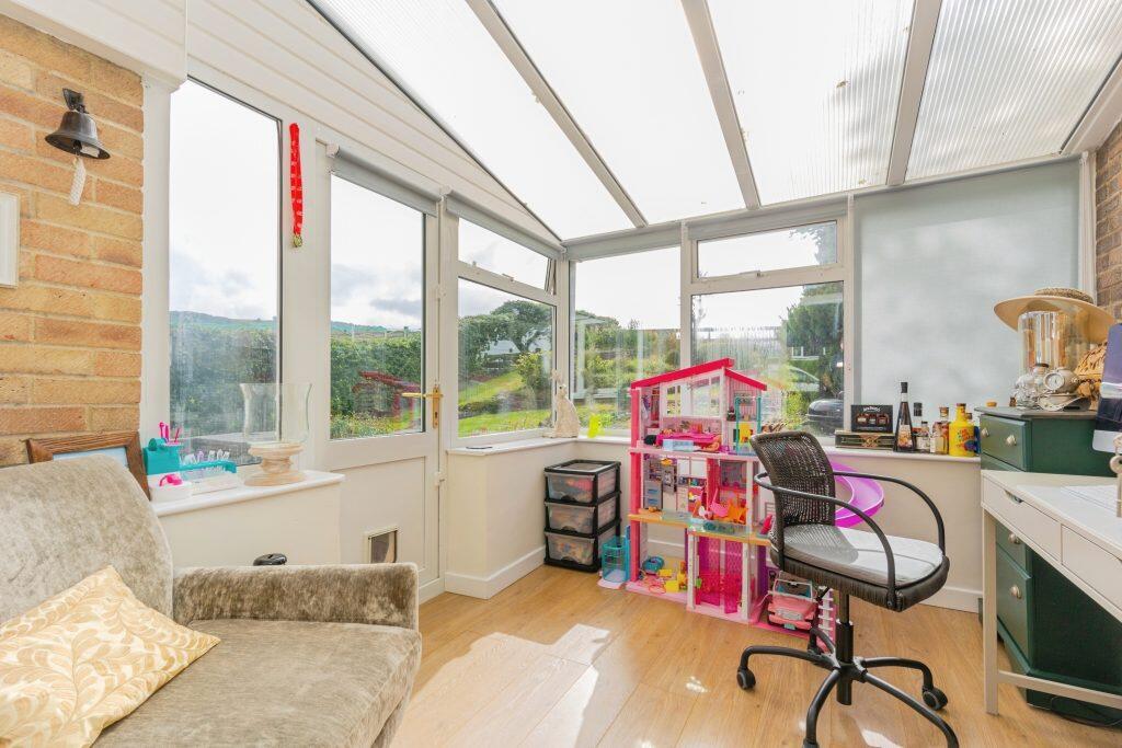 House in Bradford - View 4