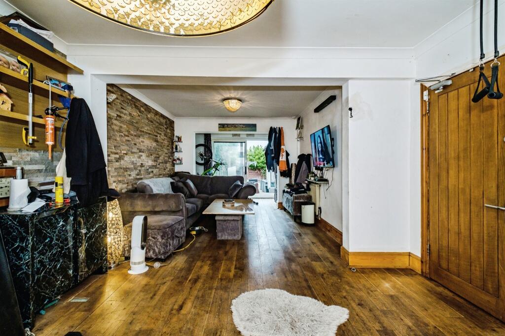 House in Hove, Hangleton - View 5
