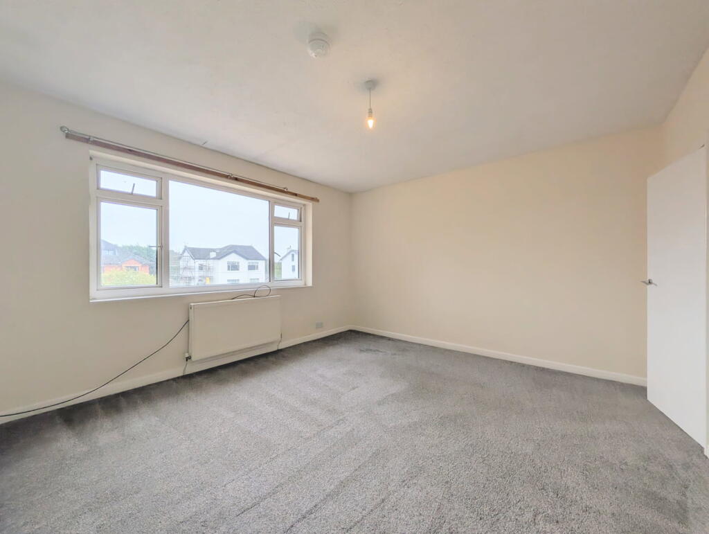 Apartment in Preston - More