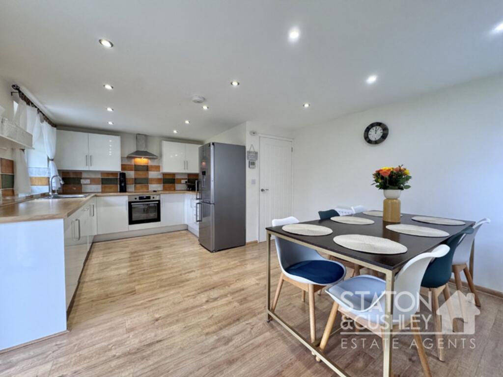 Brown Street, Mansfield, NG19 photo 2