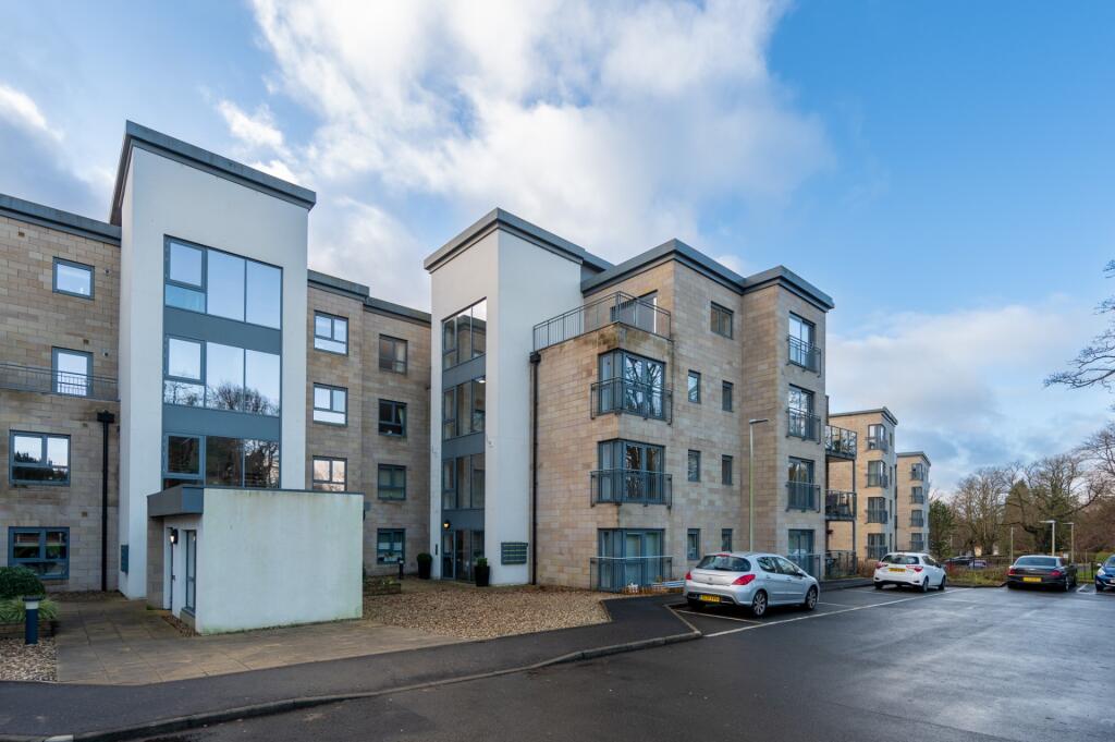 Main image of property: Silvertrees Gardens, Bothwell, South Lanarkshire, G71 8FJ