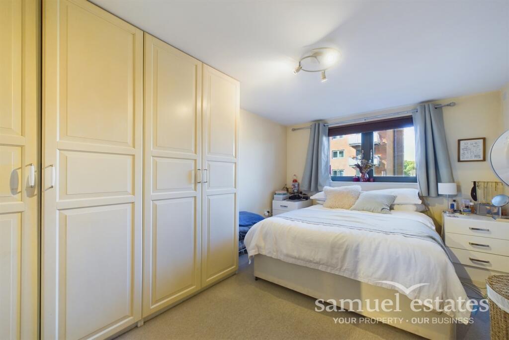 Apartment in London - View 4