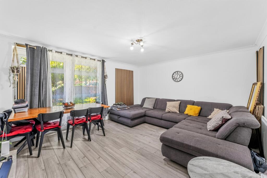 Main image of property: Arnal Crescent, London