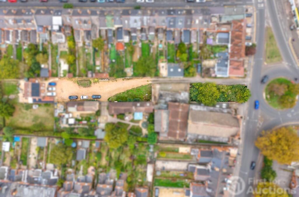 Whitley Street, Reading, Berkshire - View 2