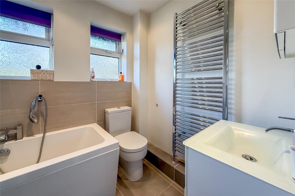 Additional image 15 of Tiverton Court, Harpenden, Hertfordshire, AL5