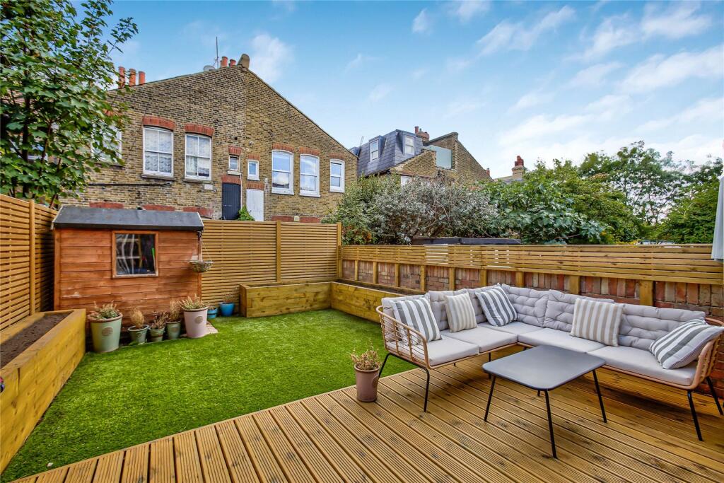 House in London - View 4