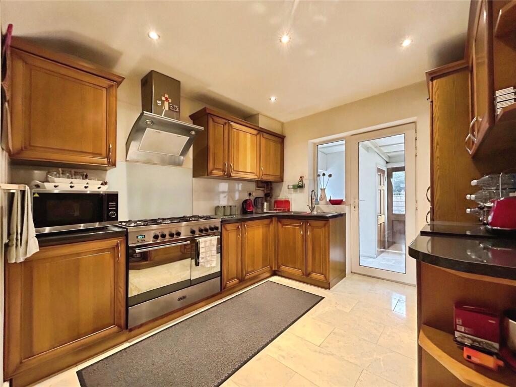 House in Twickenham - View 2