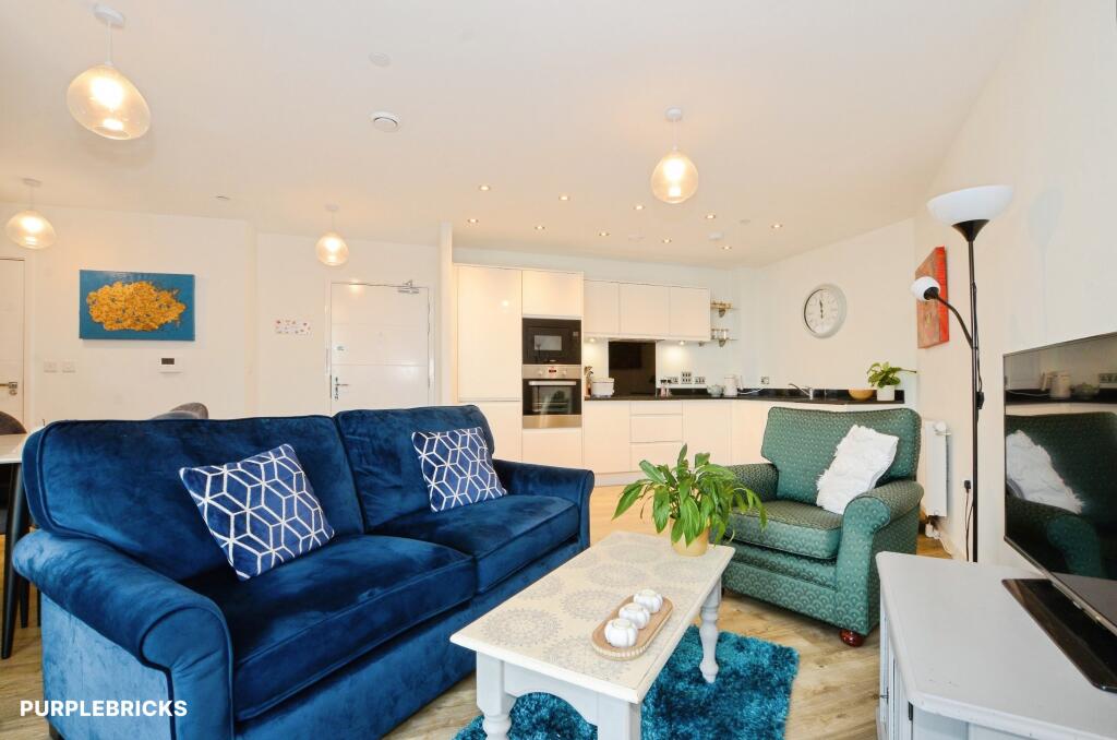 1-bed flat on 9 Lakeside Drive, London, NW10, £415,000