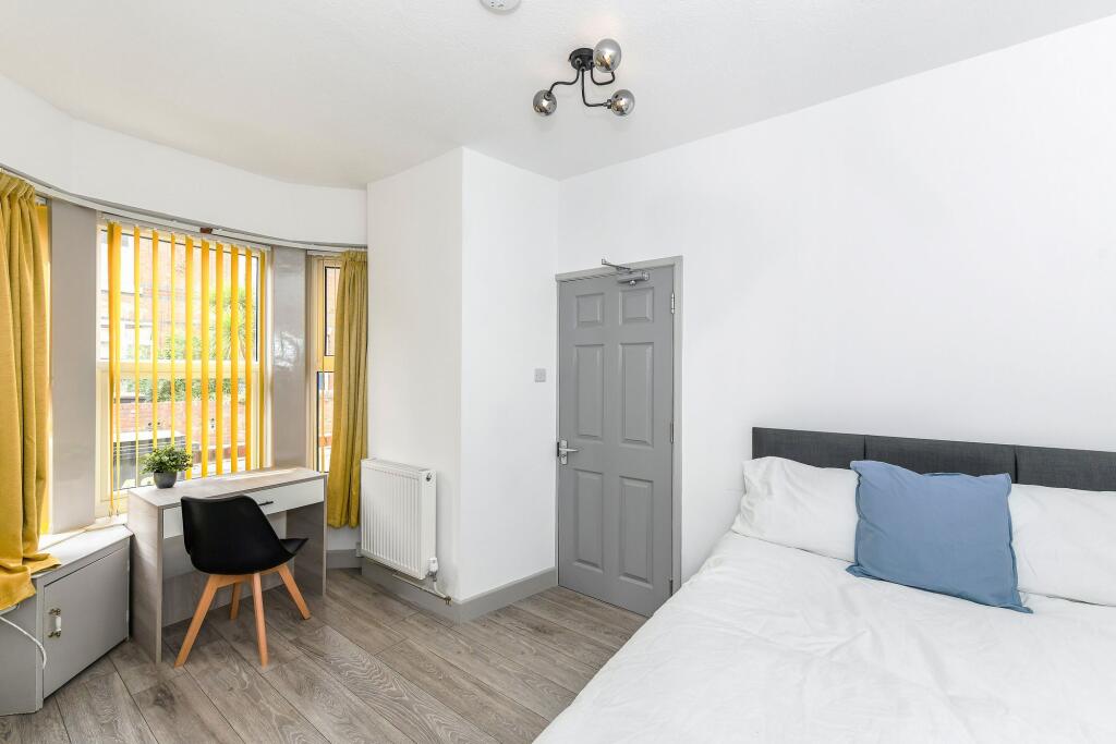 House in Nottingham - More