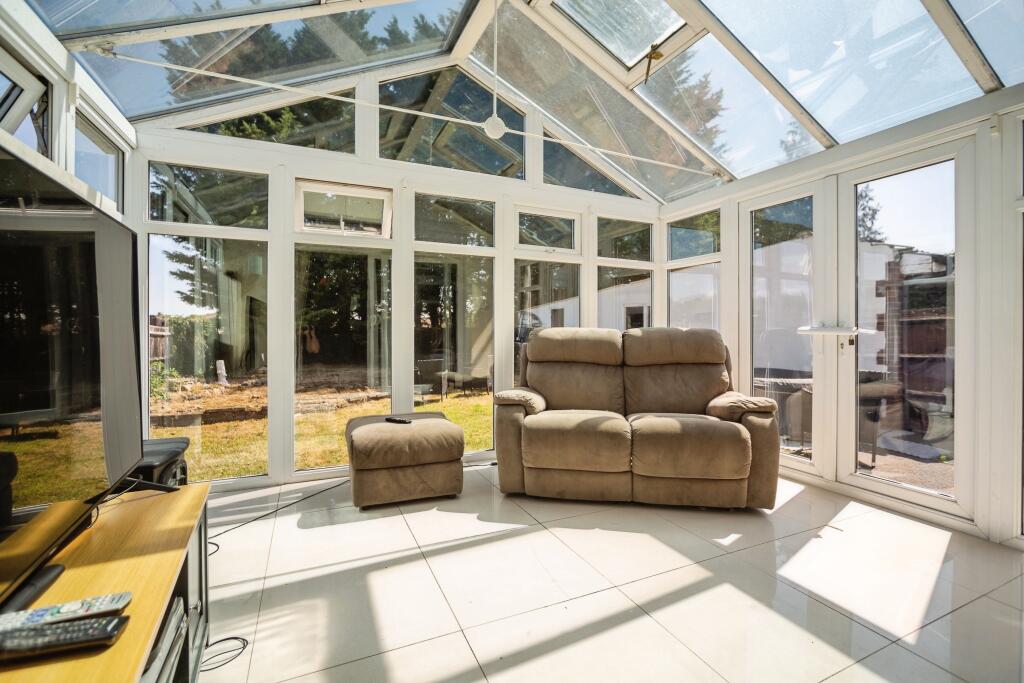 House in Tonbridge - View 4