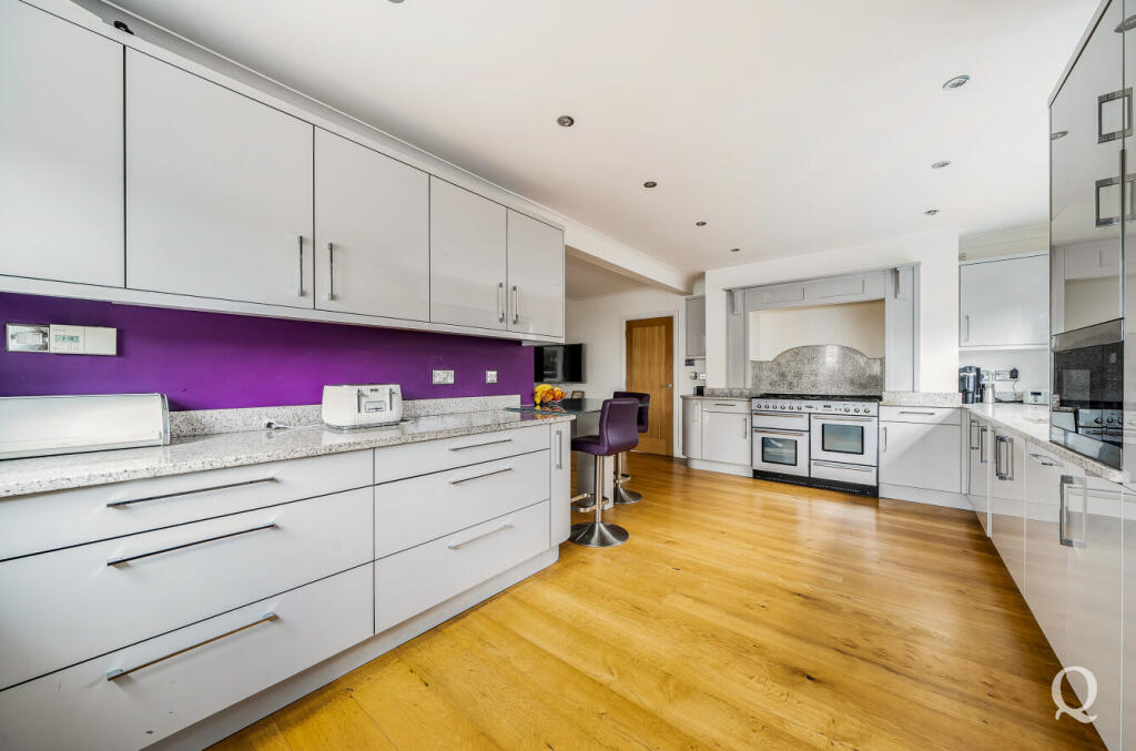 House in Swale, Hartlip - View 2
