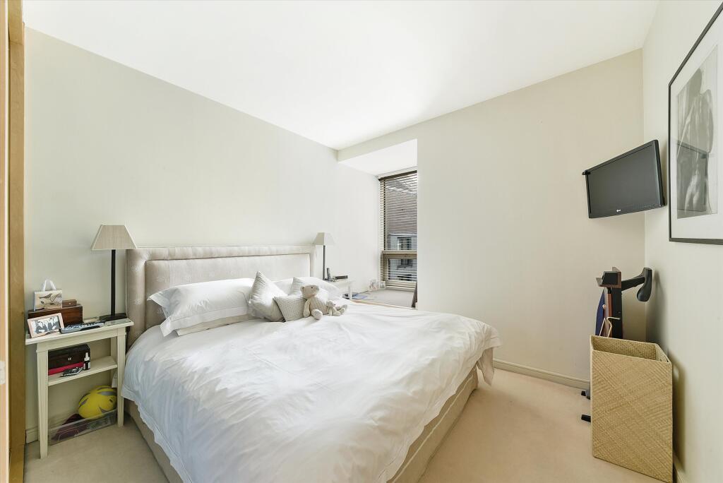 Apartment in London, Pimlico - More