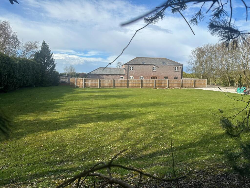 Humberston Road, Tetney, DN36 - View 4