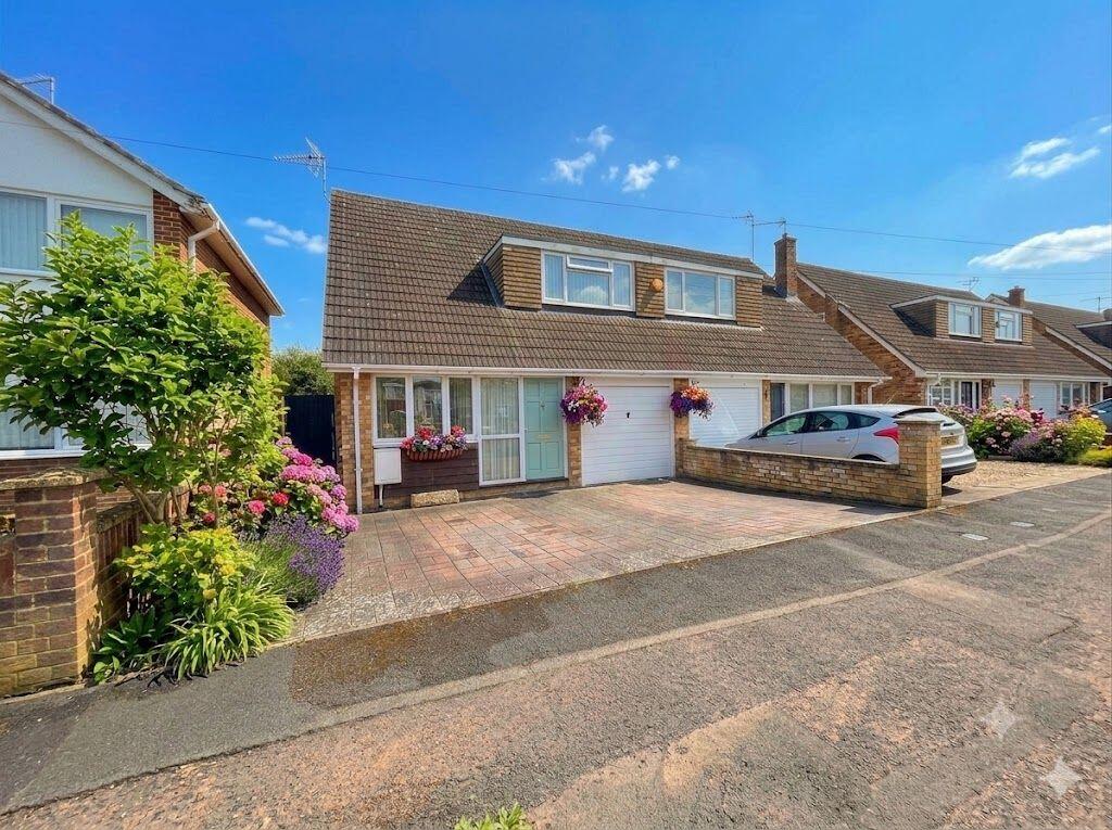 Main image of property: Linford Avenue, Newport Pagnell