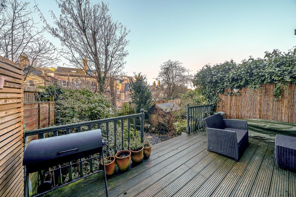 Main image of property: Jasper Road, London, SE19