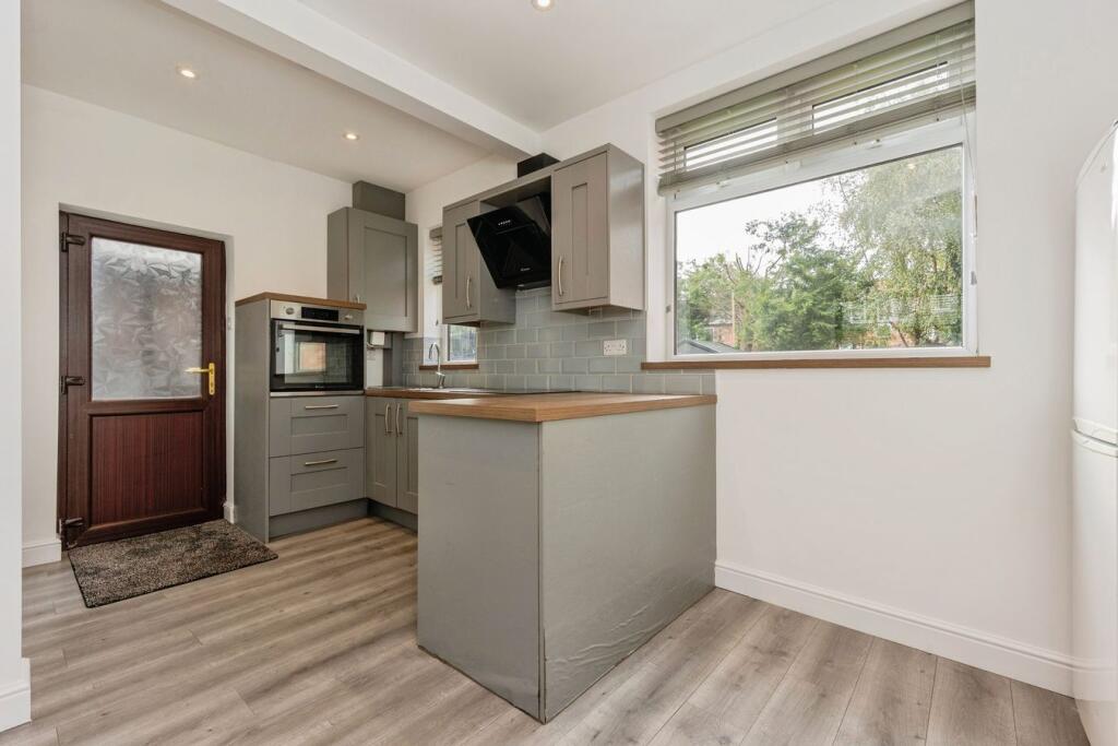 House in Stockport, Greater Manchester - View 4