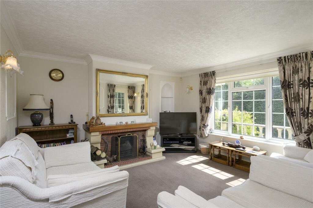 House in Bradford on Avon, Wiltshire - More