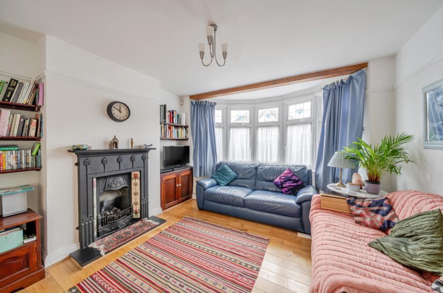 Allonby Gardens, Wembley, HA9 8QX photo 3