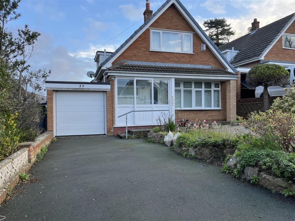 Main image of property: Ffordd Y Graig, Llanddulas, Abergele