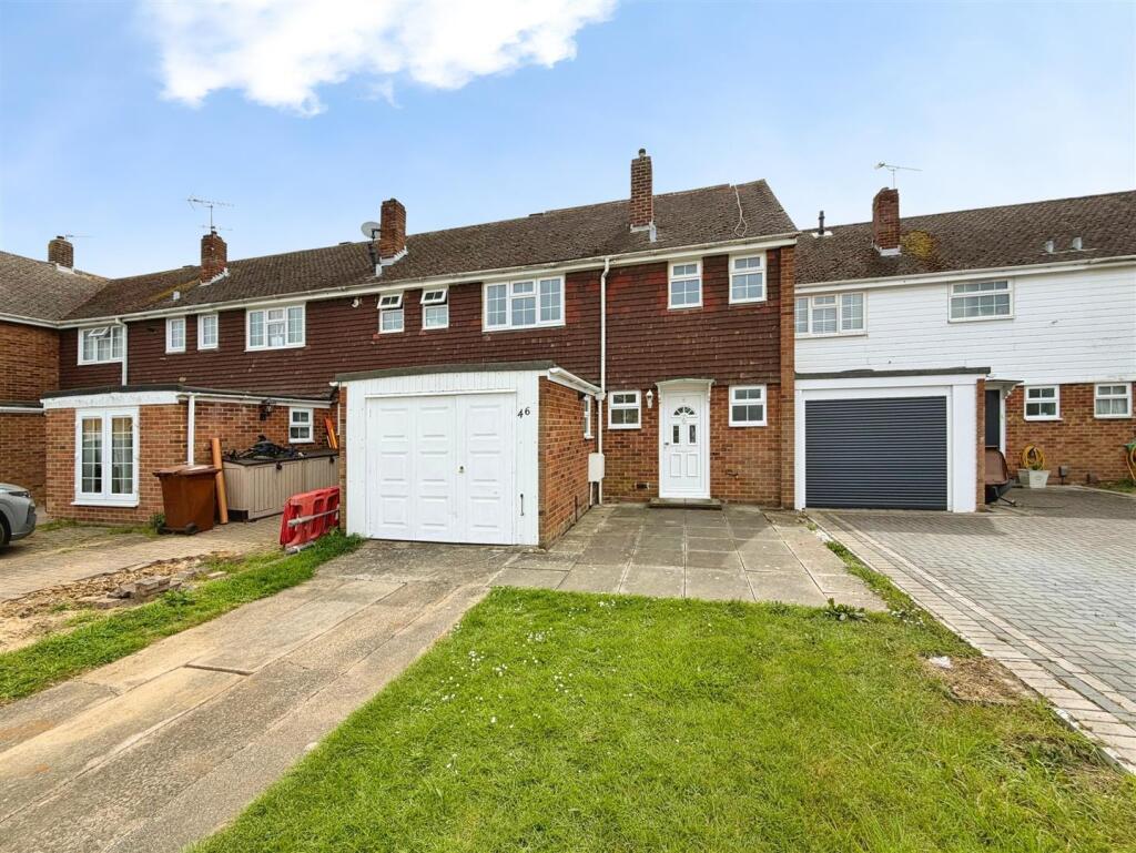 Main image of property: Oastview, Rainham, Gillingham
