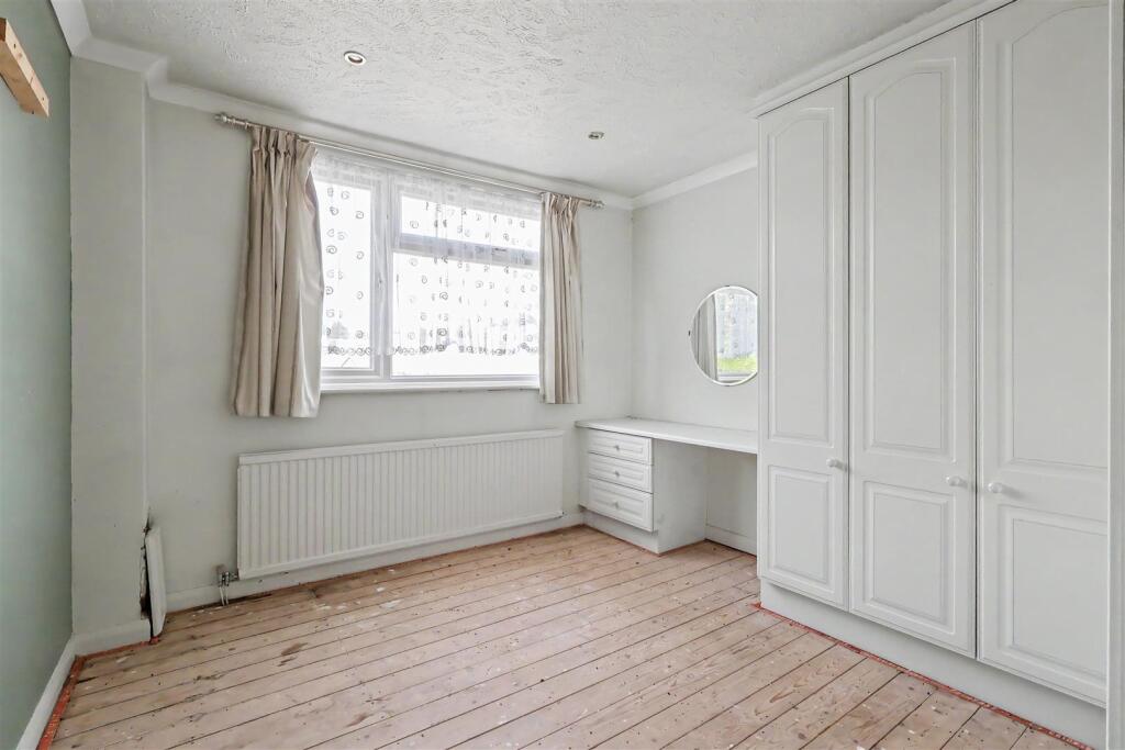 Greaves Close, Arnold, Nottingham - More