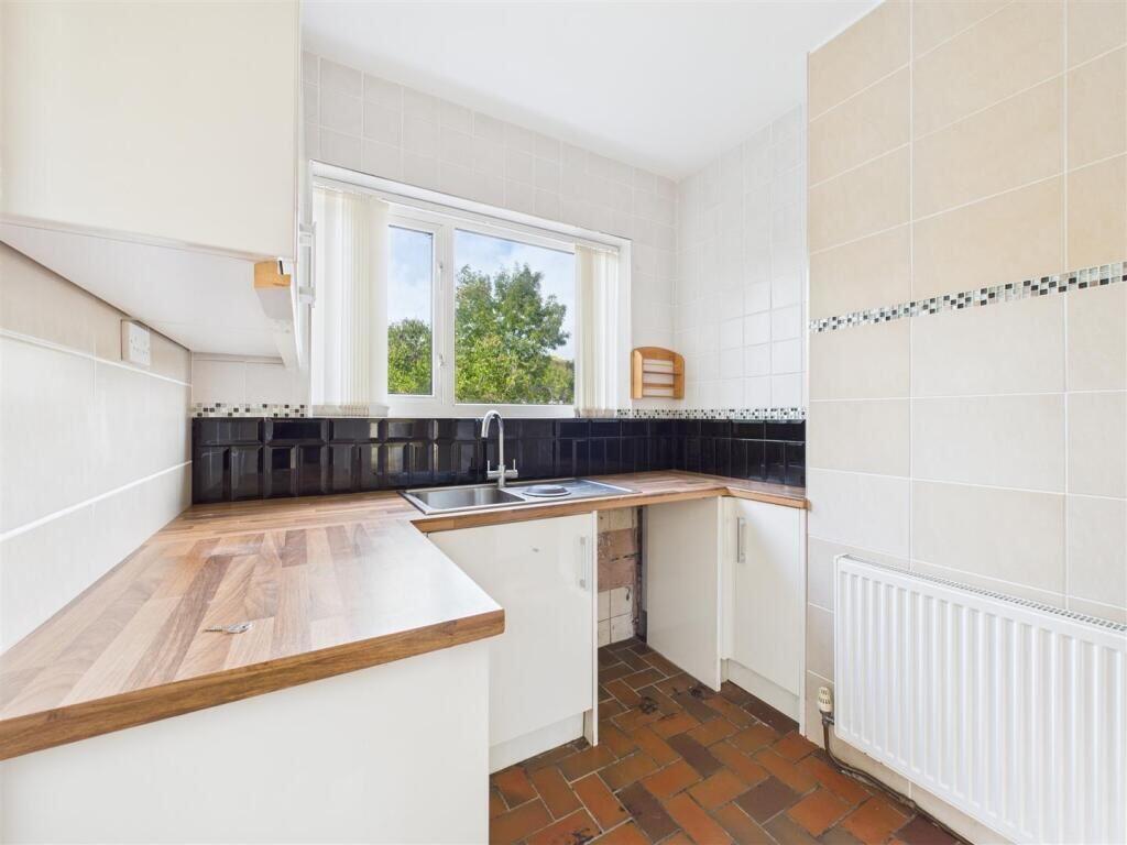 House in Sheffield, Meersbrook Bank, Carterknowle - View 4
