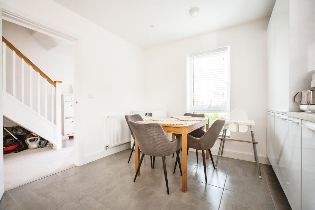 House in Tonbridge - View 3