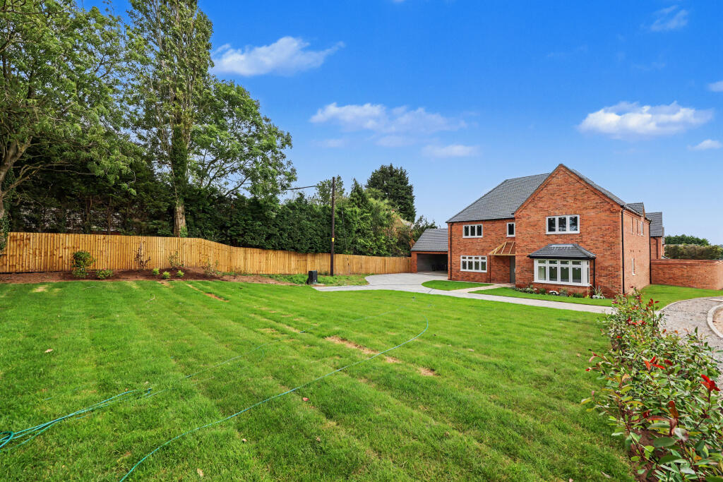House in North Warwickshire, Newton Regis - View 2