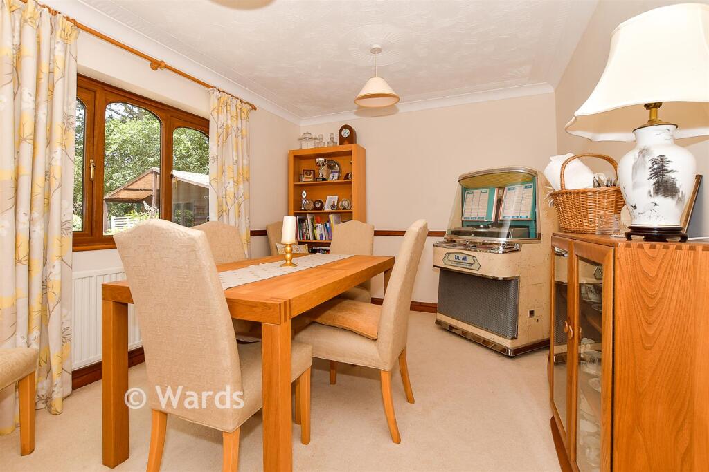 House in Tonbridge - More