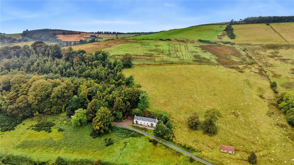 House in Aberdeen, Aberdeenshire - View 2