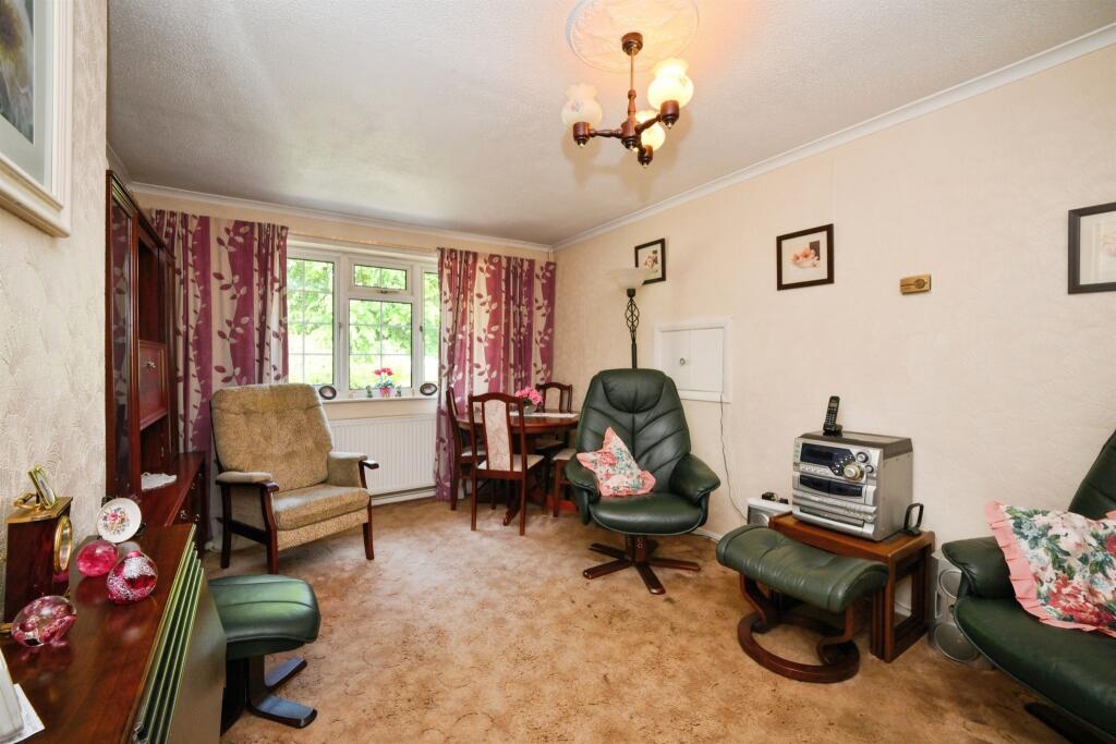Lime Close, Ware photo 4