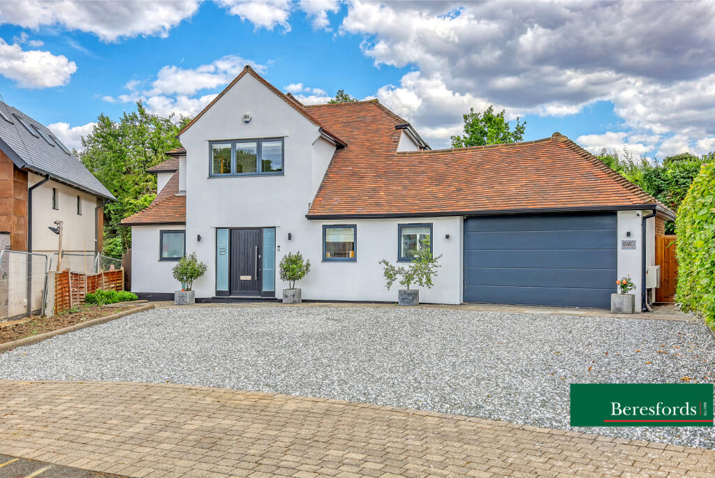 Main image of property: Hillwood Close, Hutton Mount, CM13