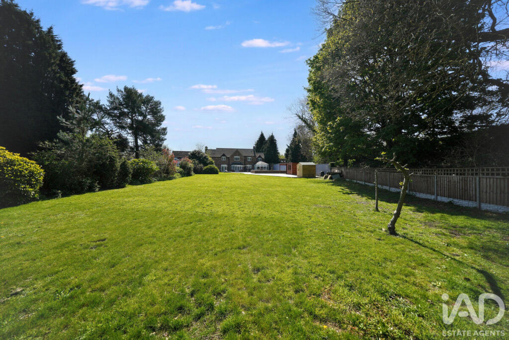Additional image 43 of Blake Street, Little Aston, B74