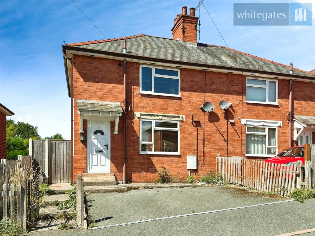 3-bed semi-detached on Heol Craigfab, Cefn Mawr, Wrexham, LL14, £170,000
