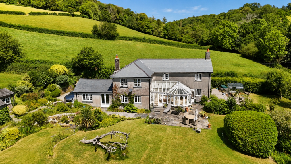 Main image of property: Rivendell, Lostwithiel