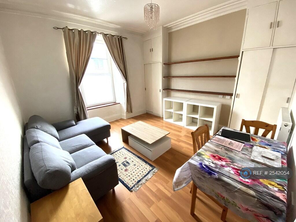 Main image of property: Roslin St, Aberdeen, AB24