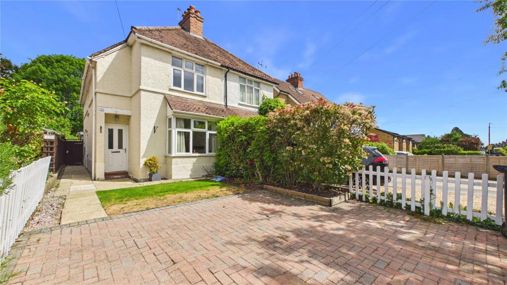 Main image of property: Guildford Road, Lightwater, Surrey, GU18
