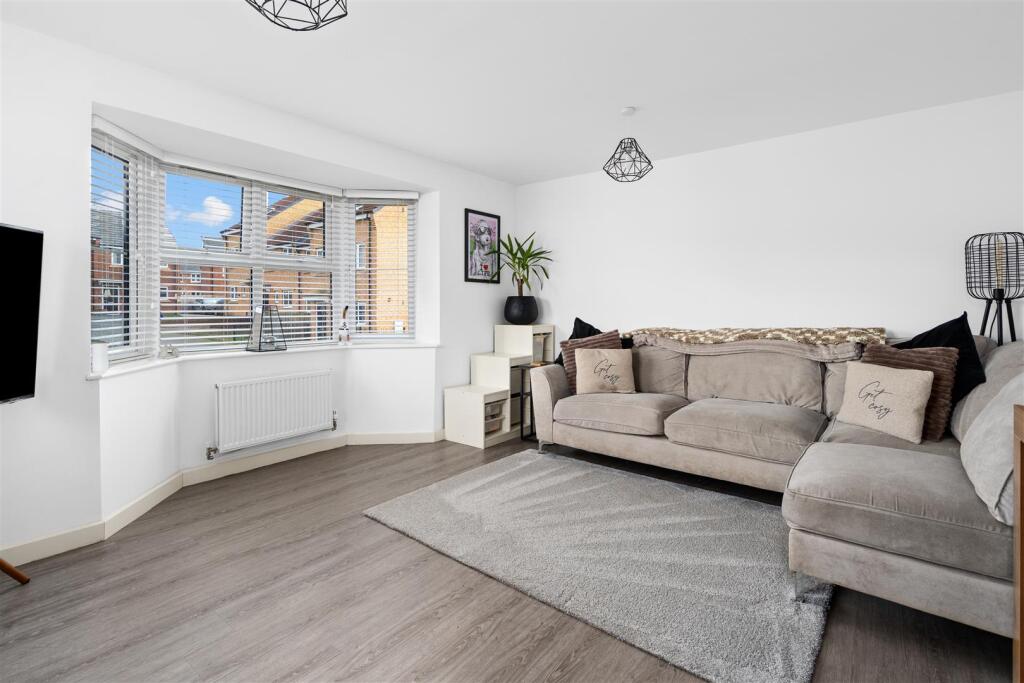 Curlew Drive, Norton. Stockton-On-Tees, TS20 photo 2