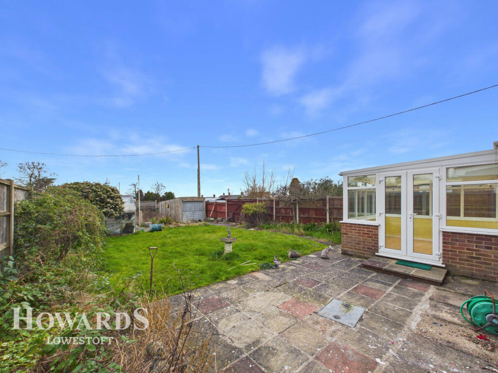 Colville Road, Lowestoft photo 2