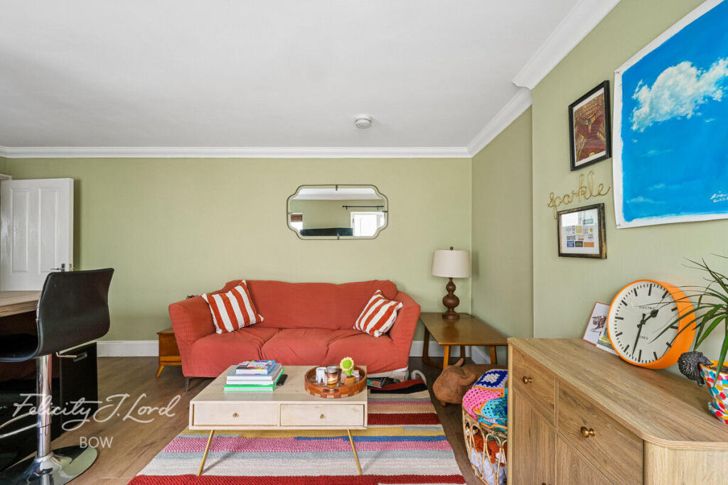 Apartment in London - View 3