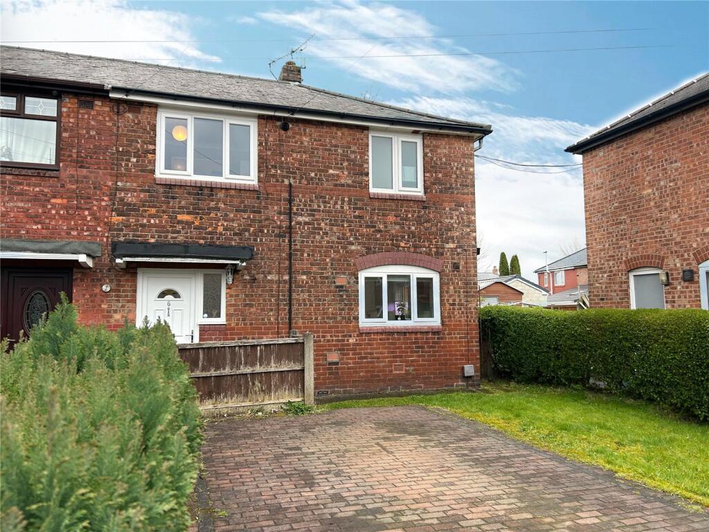 Main image of property: Finsbury Avenue, Manchester, Greater Manchester, M40