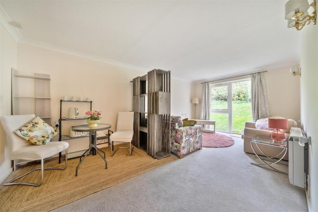 Apartment in Wrington, North Somerset - View 3